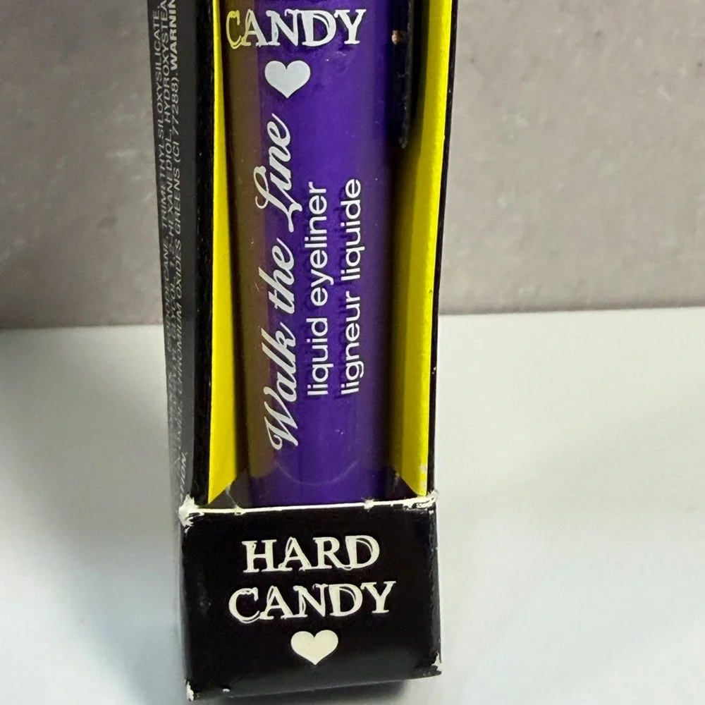 💕$10 Hard Candy Neon Purple liquid eyeliner